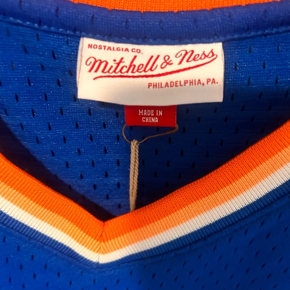 NWT Men's FC Cincinnati Mitchell & Ness Blue Special Script Mesh V-neck jersey L - Picture 7 of 12